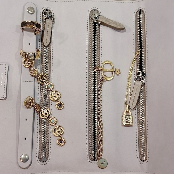 Auth! New! Smythson of Bond Street Small Jewelry Roll Case Pouch in Pana… - Picture 9 of 9